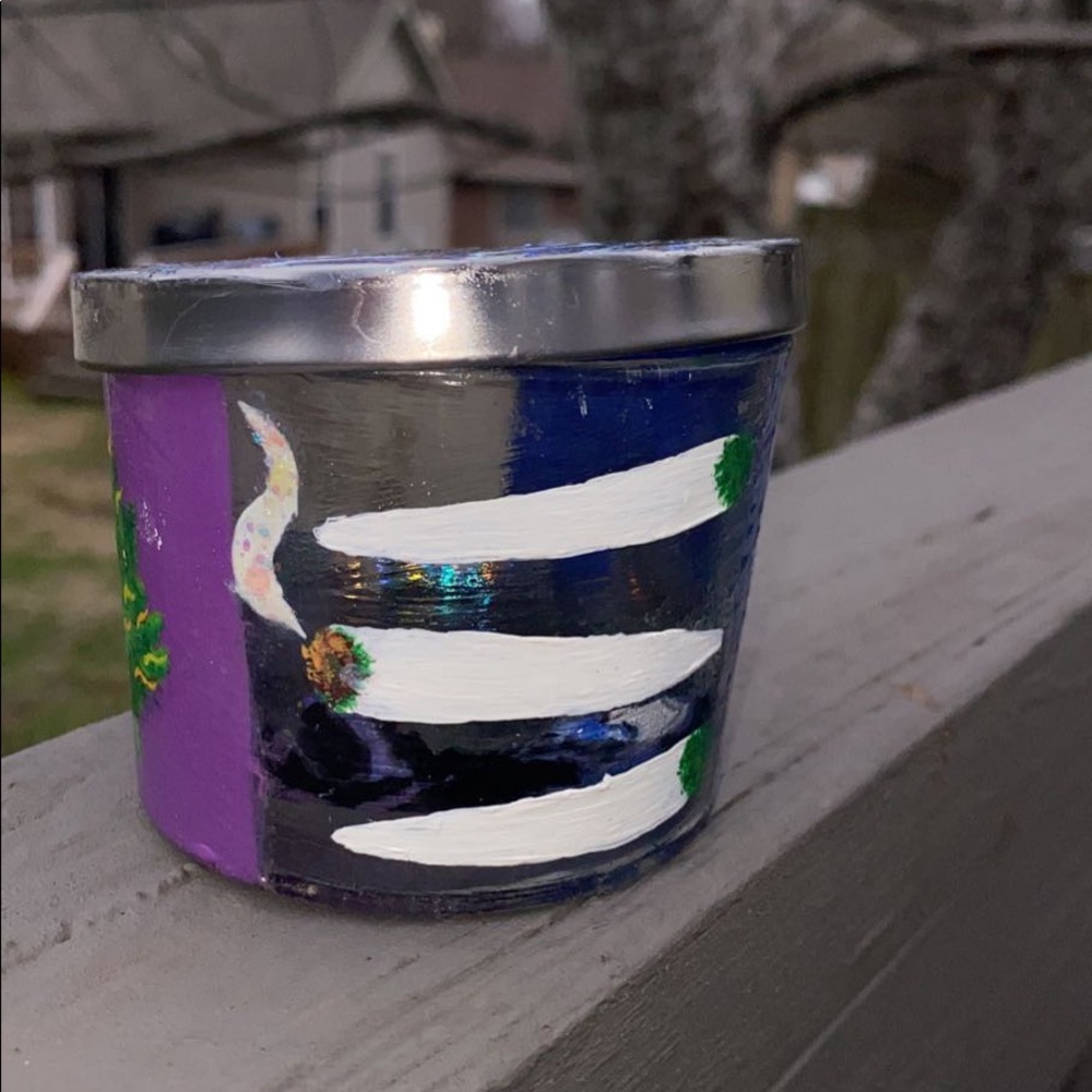 hand painted stash jar 🍃